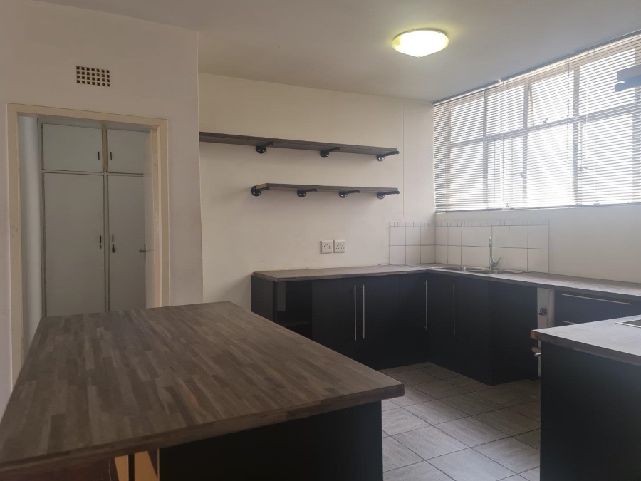 To Let 1 Bedroom Property for Rent in Killarney Gauteng