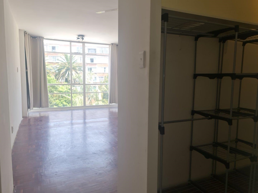To Let 1 Bedroom Property for Rent in Killarney Gauteng