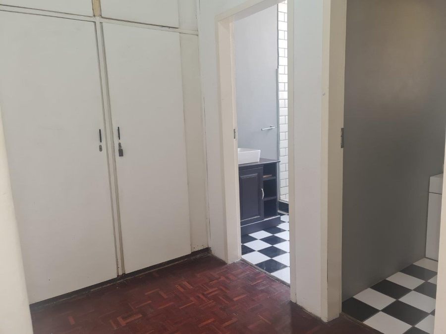 To Let 1 Bedroom Property for Rent in Killarney Gauteng