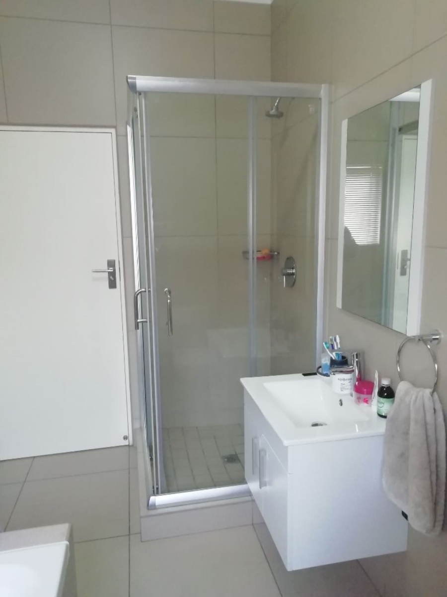 2 Bedroom Property for Sale in Lilianton Gauteng