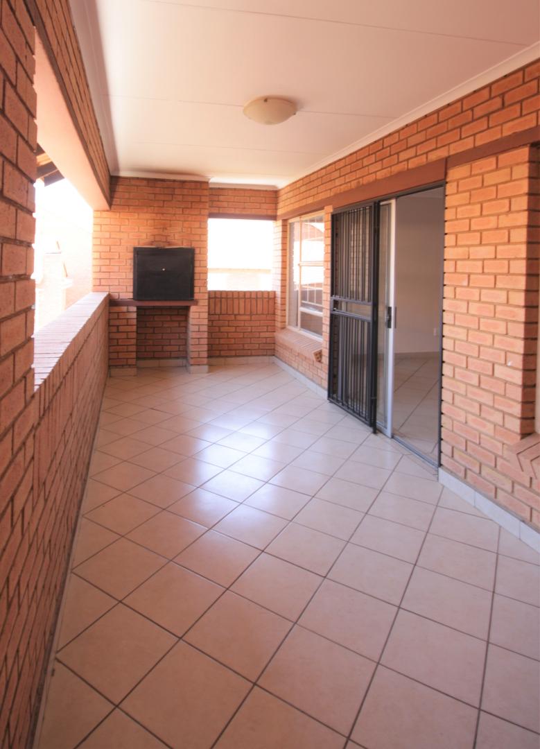 To Let 2 Bedroom Property for Rent in Hazeldean Gauteng