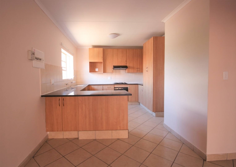 To Let 2 Bedroom Property for Rent in Hazeldean Gauteng
