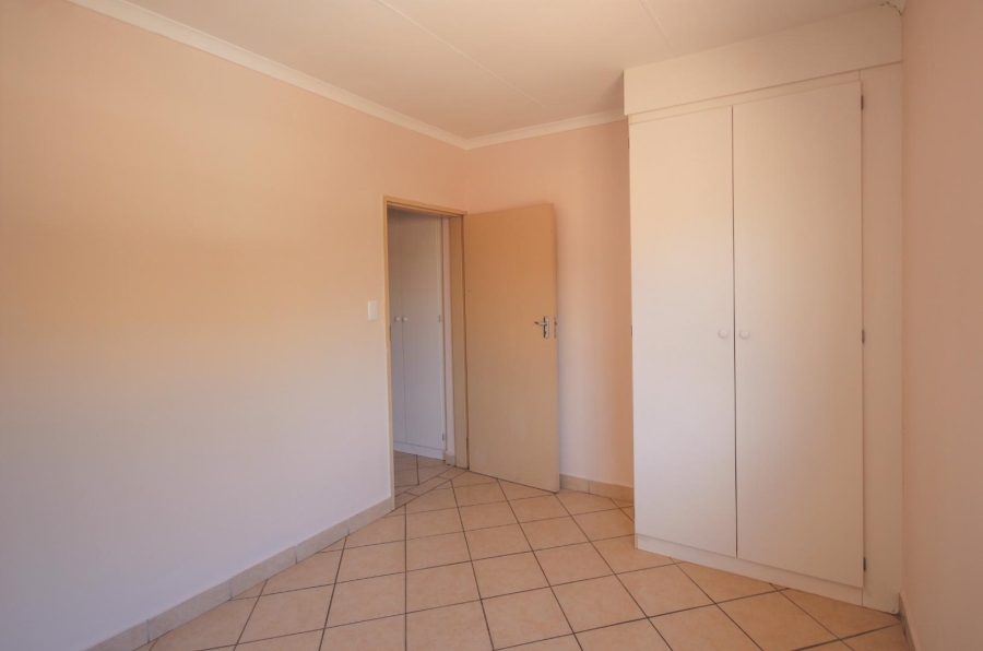 To Let 2 Bedroom Property for Rent in Hazeldean Gauteng