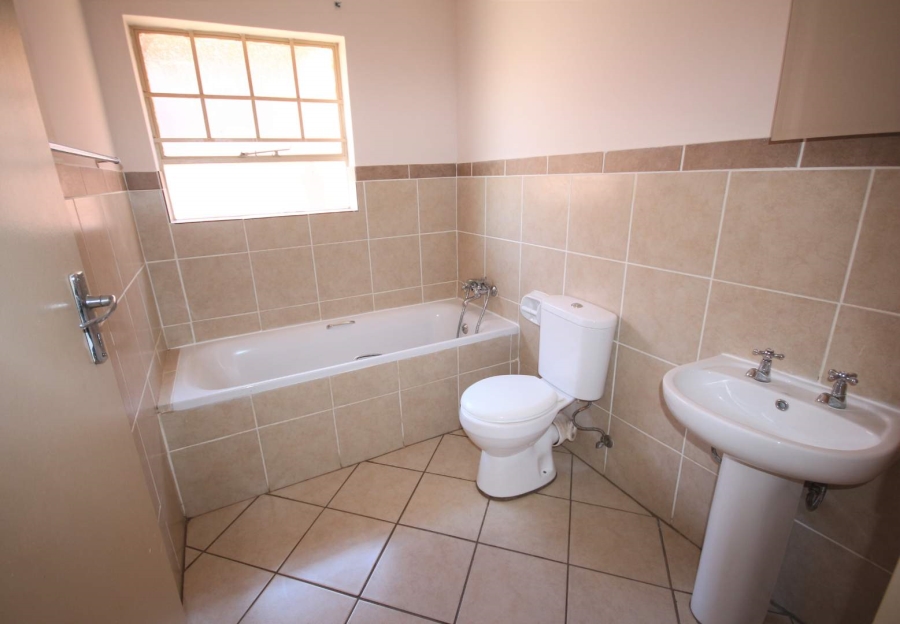 To Let 2 Bedroom Property for Rent in Hazeldean Gauteng