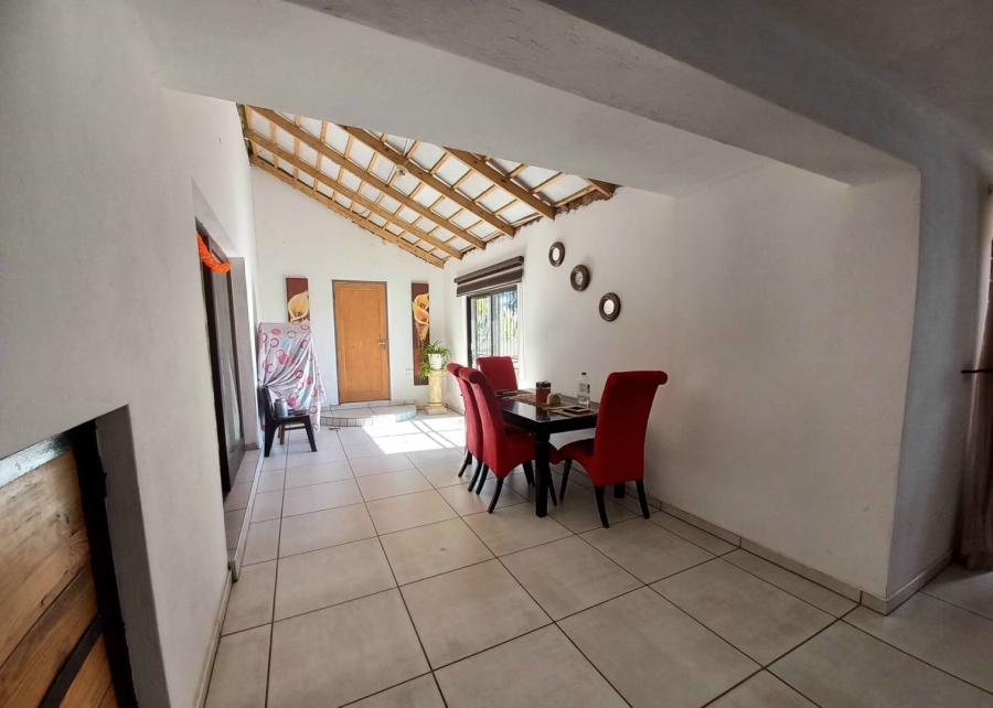 5 Bedroom Property for Sale in Elandsfontein A H Gauteng