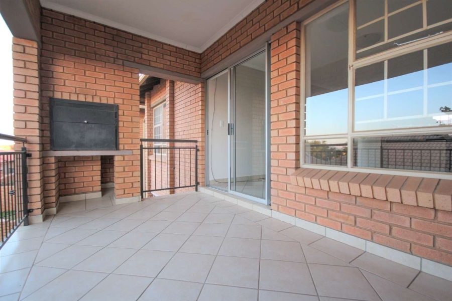 To Let 2 Bedroom Property for Rent in Hazeldean Gauteng