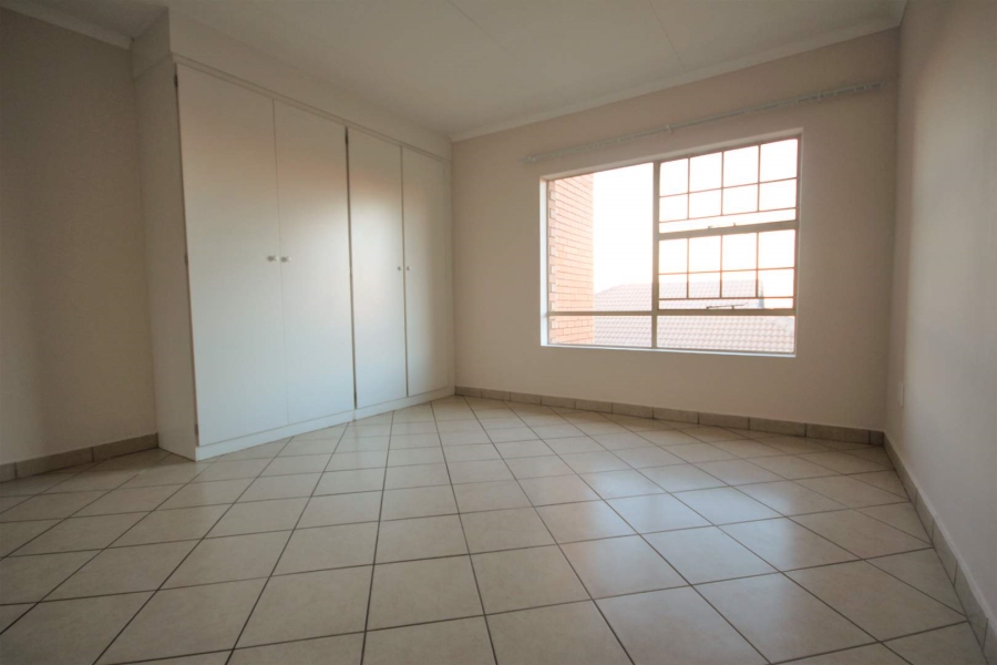 To Let 2 Bedroom Property for Rent in Hazeldean Gauteng