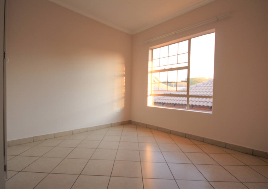 To Let 2 Bedroom Property for Rent in Hazeldean Gauteng