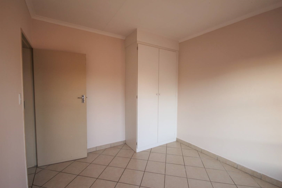 To Let 2 Bedroom Property for Rent in Hazeldean Gauteng