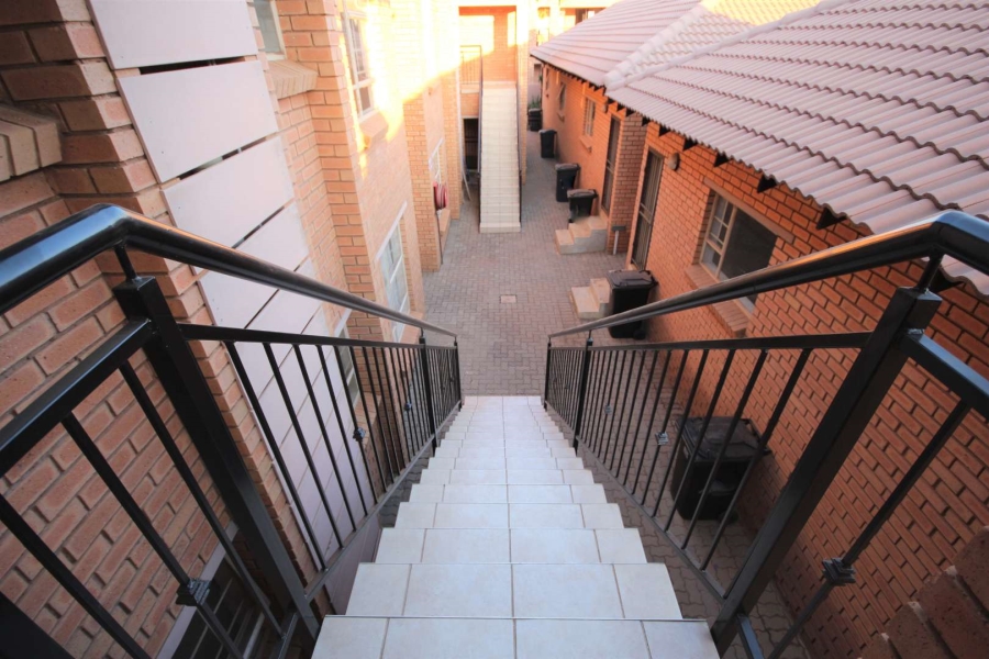 To Let 2 Bedroom Property for Rent in Hazeldean Gauteng