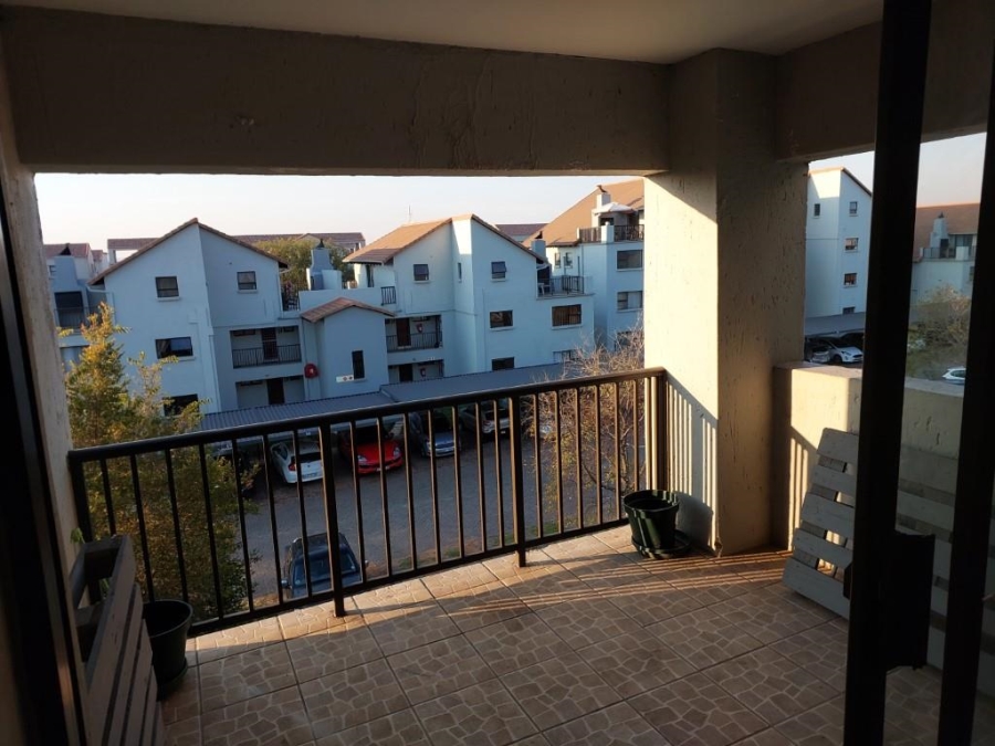 To Let 2 Bedroom Property for Rent in Paulshof Gauteng