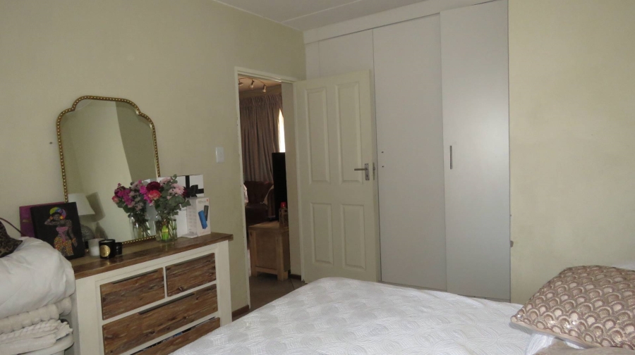 To Let 1 Bedroom Property for Rent in Albertsdal Gauteng