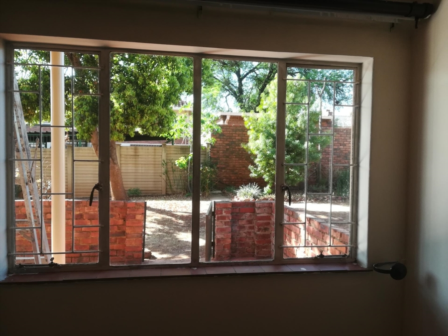 To Let 2 Bedroom Property for Rent in Lyttelton Manor Gauteng