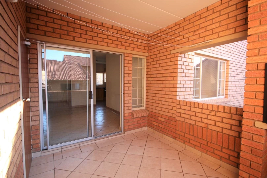 To Let 3 Bedroom Property for Rent in Hazeldean Gauteng