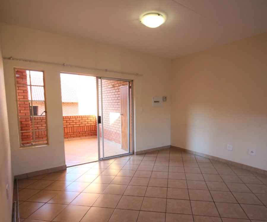 To Let 3 Bedroom Property for Rent in Hazeldean Gauteng