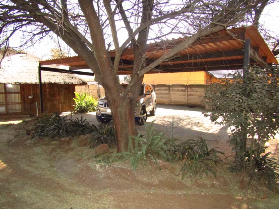 To Let 3 Bedroom Property for Rent in Brackenhurst Gauteng