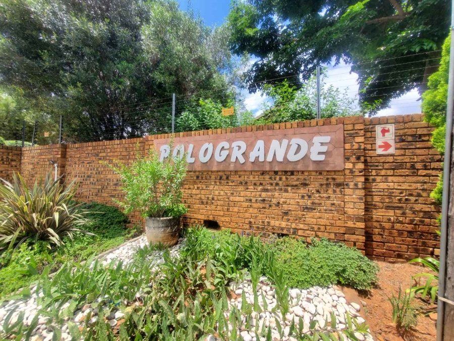 To Let 2 Bedroom Property for Rent in Strubensvallei Gauteng