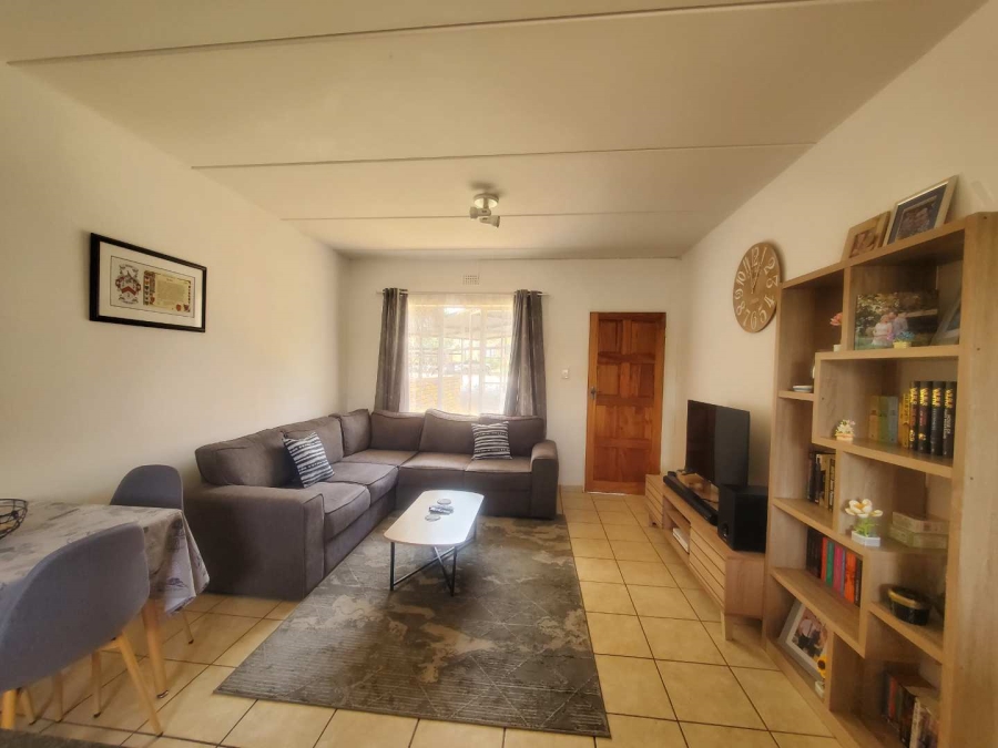 To Let 2 Bedroom Property for Rent in Strubensvallei Gauteng