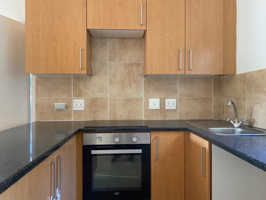 To Let 2 Bedroom Property for Rent in Morningside Gauteng