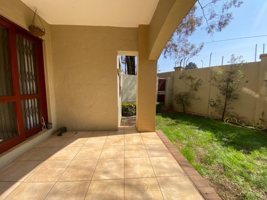 To Let 2 Bedroom Property for Rent in Morningside Gauteng