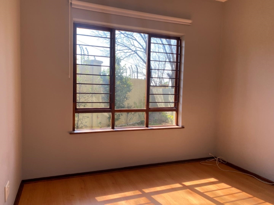 To Let 2 Bedroom Property for Rent in Morningside Gauteng