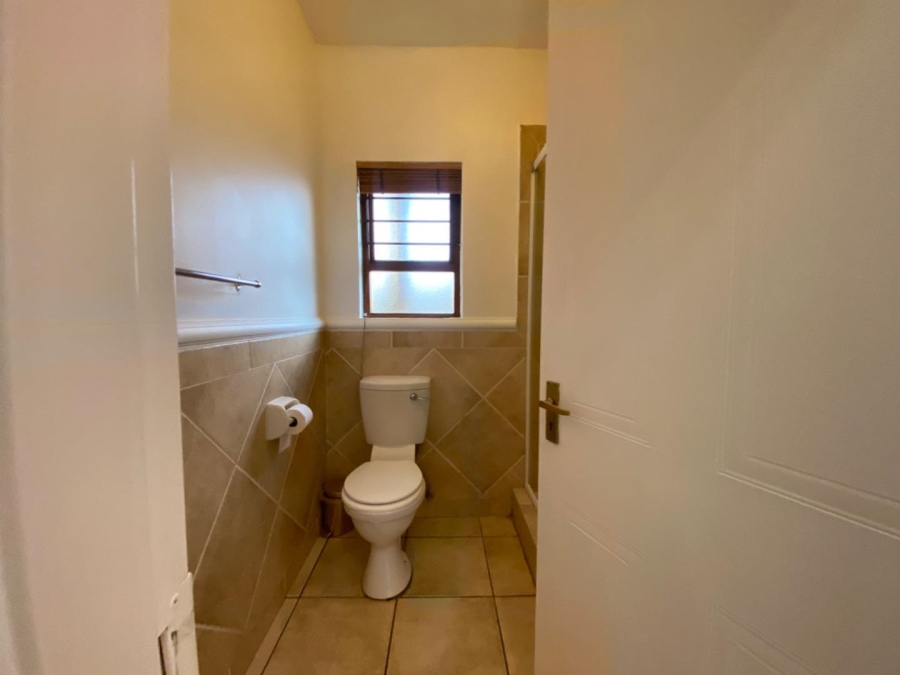 To Let 2 Bedroom Property for Rent in Morningside Gauteng