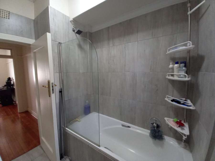 2 Bedroom Property for Sale in Illovo Gauteng