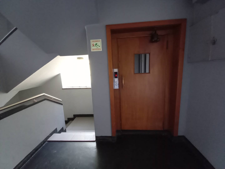 2 Bedroom Property for Sale in Illovo Gauteng