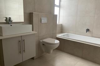 3 Bedroom Property for Sale in Nieuw Muckleneuk Gauteng