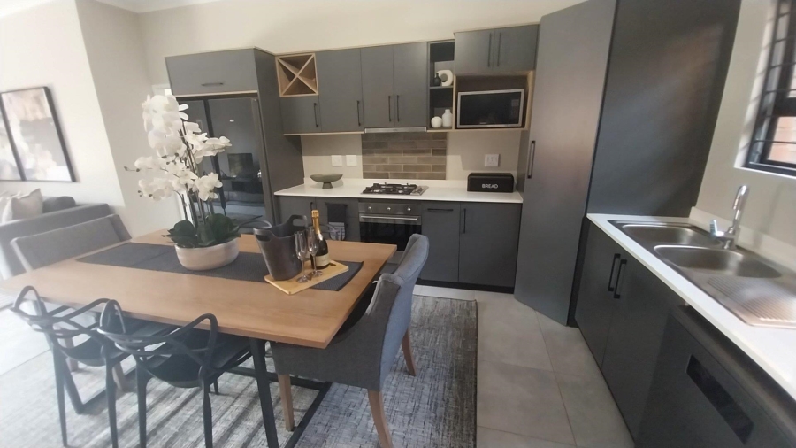 3 Bedroom Property for Sale in Olympus Gauteng