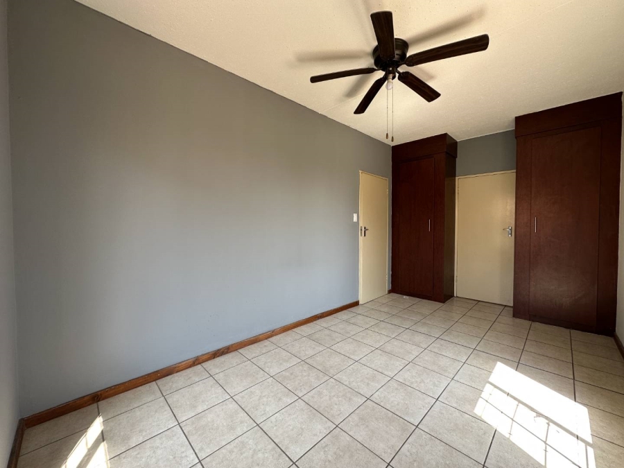 1 Bedroom Property for Sale in Tijger Valley Gauteng