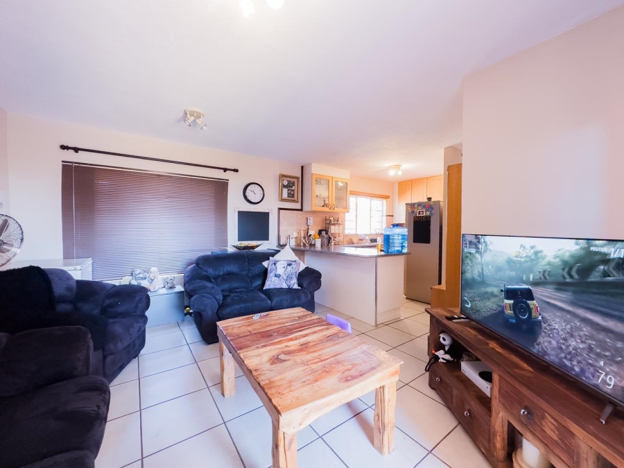 To Let 2 Bedroom Property for Rent in Mooikloof Ridge Gauteng