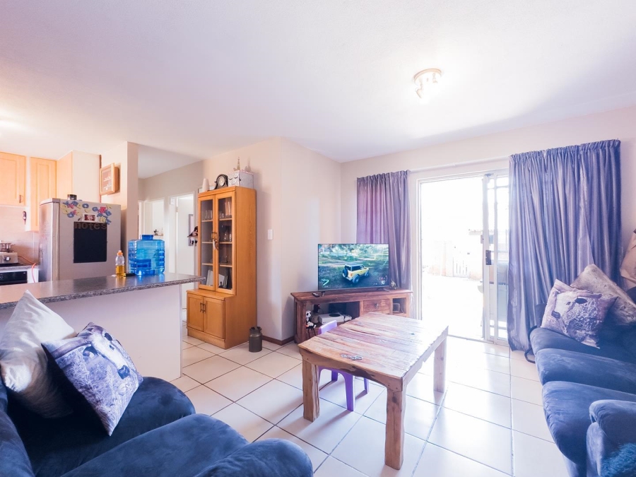 To Let 2 Bedroom Property for Rent in Mooikloof Ridge Gauteng