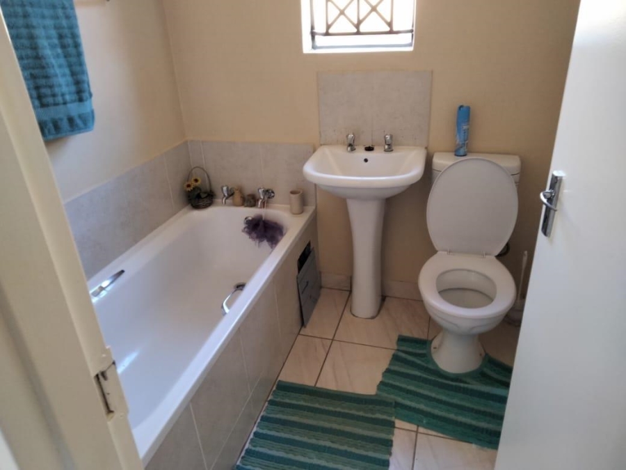 2 Bedroom Property for Sale in Riverside View Gauteng