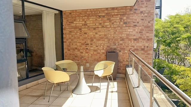 To Let 3 Bedroom Property for Rent in Benmore Gauteng