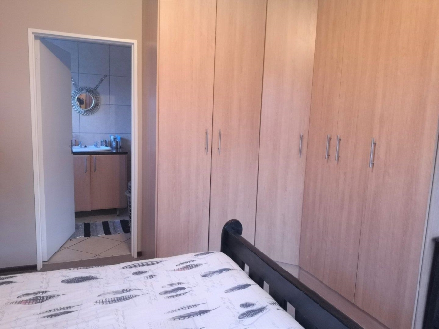 To Let 2 Bedroom Property for Rent in Meyersdal Gauteng