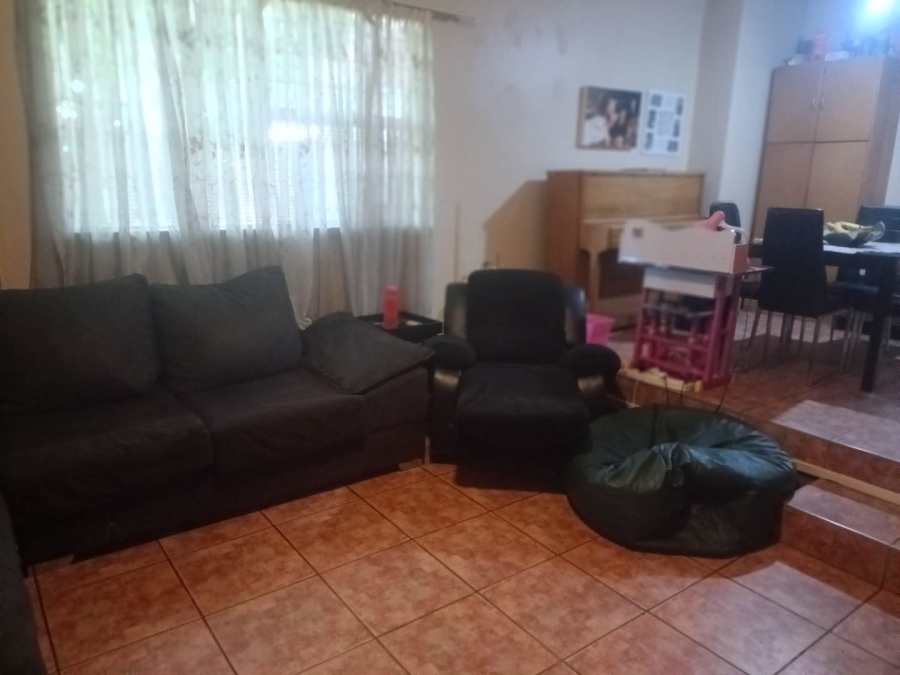 3 Bedroom Property for Sale in Clubview Gauteng