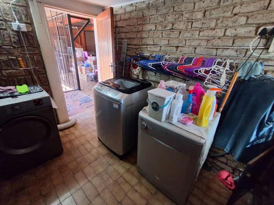 3 Bedroom Property for Sale in Clubview Gauteng