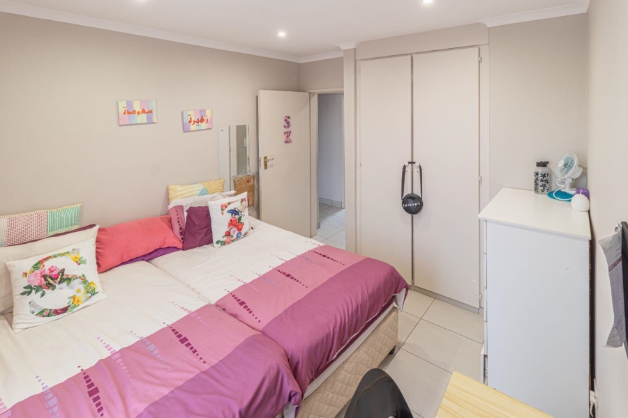 To Let 3 Bedroom Property for Rent in Helderkruin Gauteng