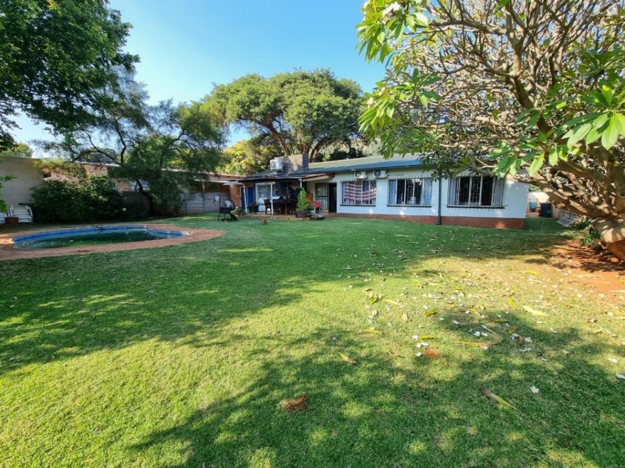 To Let 3 Bedroom Property for Rent in Sinoville Gauteng