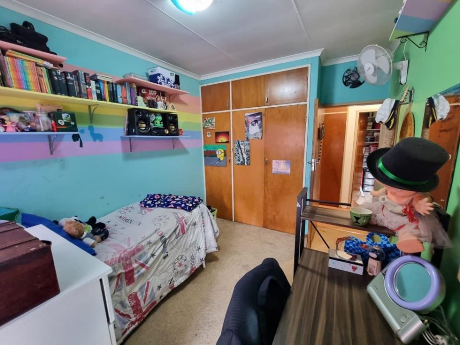 To Let 3 Bedroom Property for Rent in Sinoville Gauteng