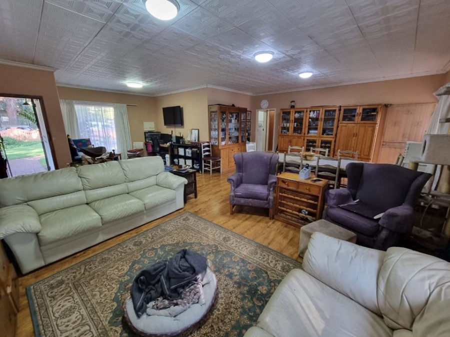 To Let 3 Bedroom Property for Rent in Sinoville Gauteng