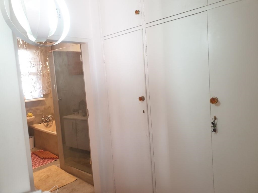 To Let 1 Bedroom Property for Rent in Killarney Gauteng