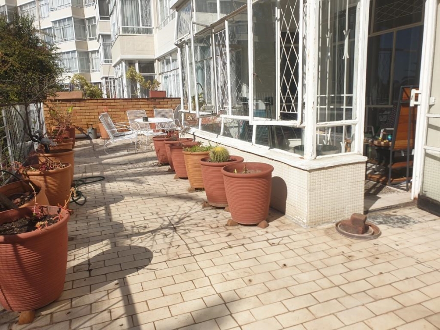 To Let 1 Bedroom Property for Rent in Killarney Gauteng