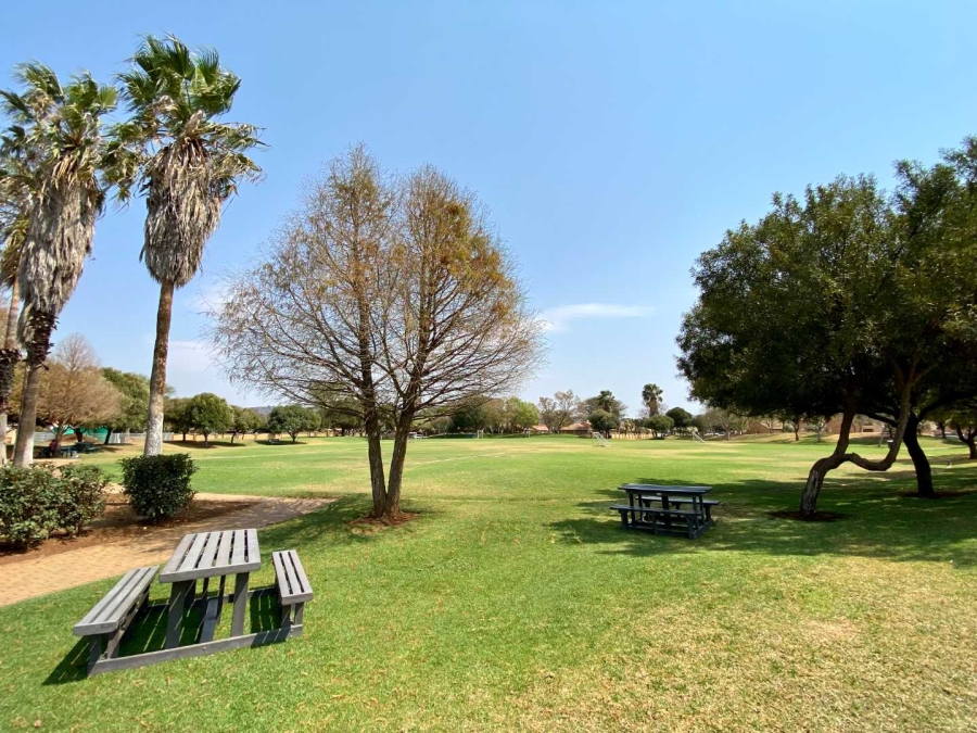 To Let 3 Bedroom Property for Rent in Equestria Gauteng