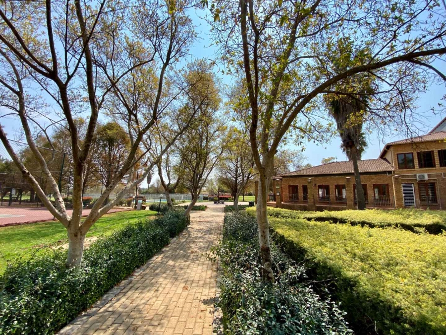 To Let 3 Bedroom Property for Rent in Equestria Gauteng