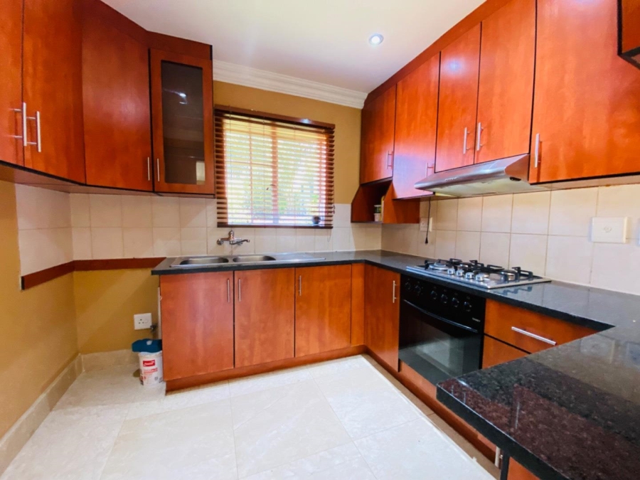 To Let 2 Bedroom Property for Rent in Noordwyk Gauteng