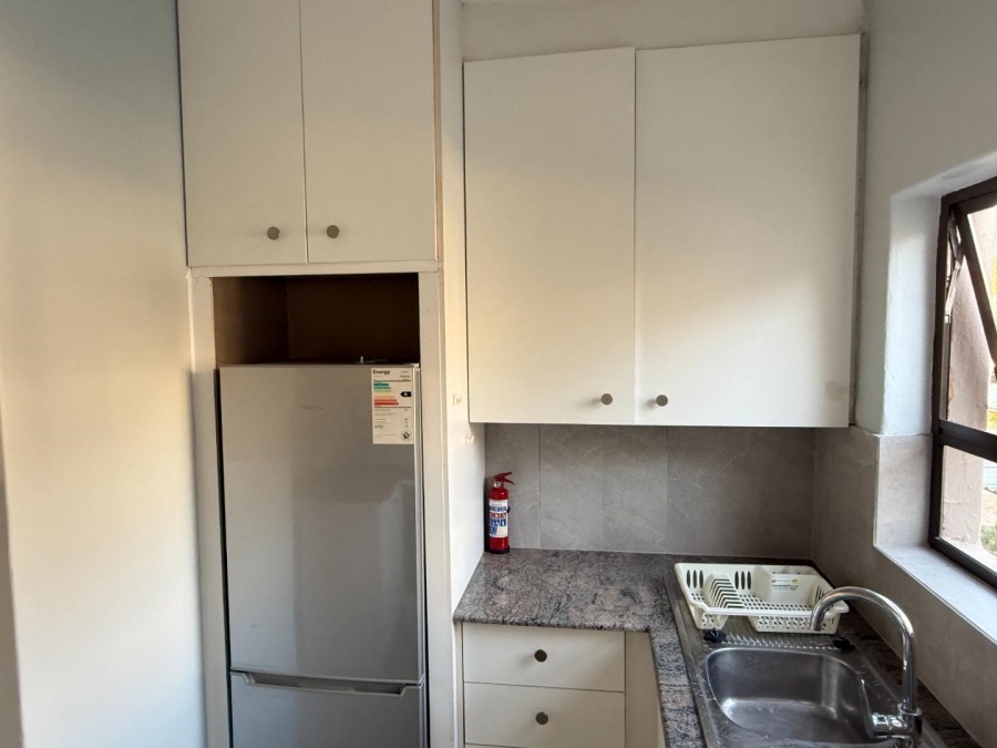 To Let 1 Bedroom Property for Rent in Melrose Gauteng