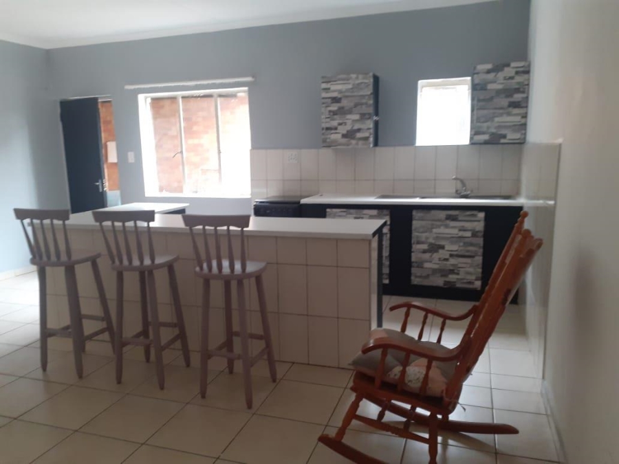 To Let 1 Bedroom Property for Rent in Lambton Gauteng