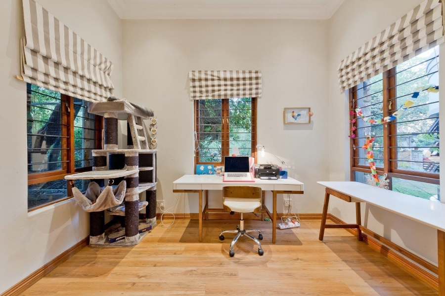 5 Bedroom Property for Sale in Glenferness Gauteng